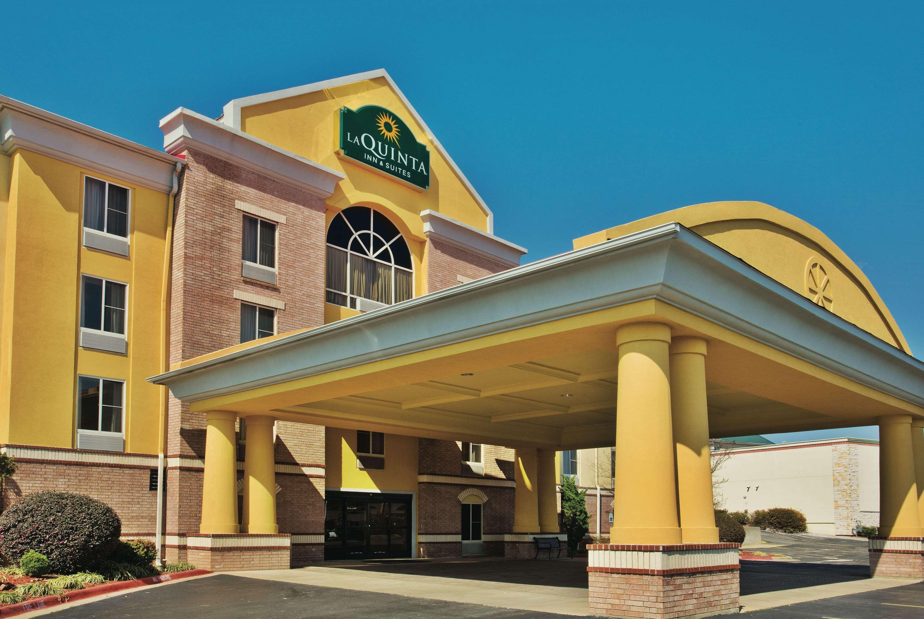 La Quinta By Wyndham Hot Springs Hotel Exterior foto